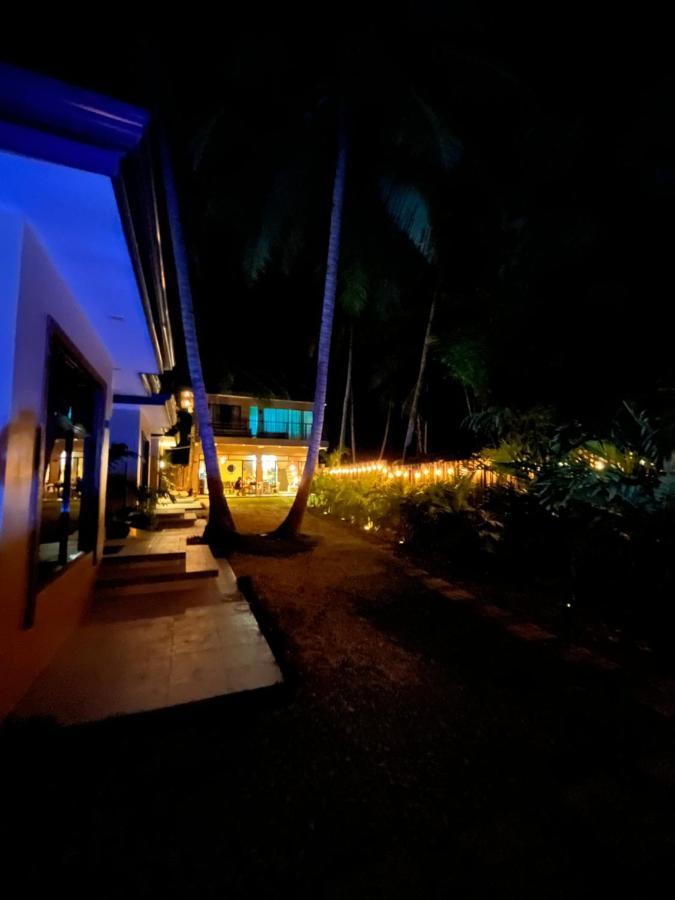 Southseas Beach Resort And Dive Center Santander Exterior foto